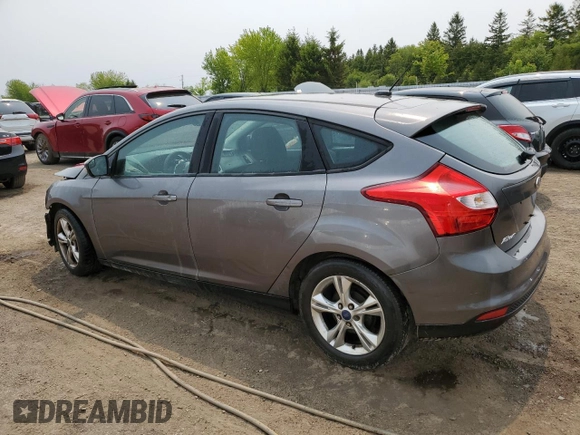 2014 Ford Focus SE z VIN 1FADP3K29EL187201, wystawiony jako Copart lot #59125805 z przebiegiem Nie podano mil oraz Szkoda całkowita • Salvage title. Historia ofert i sprzedaży dostępna na DreamBid. Obrazek 2.