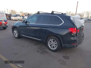 2015 BMW X5 xDrive35i with VIN 5UXKR0C59F0K59728, listed as a IAAI auction lot 41701083 with 83,267 mi miles. Bid and sale history available at carsss.com. Image 3.