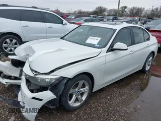 2014 BMW 3 Series 328i xDrive with VIN WBA3B5G50ENS06304, listed as a IAAI auction lot 41402704 with 139,943 mi miles. Bid and sale history available at carsss.com. Image 17.