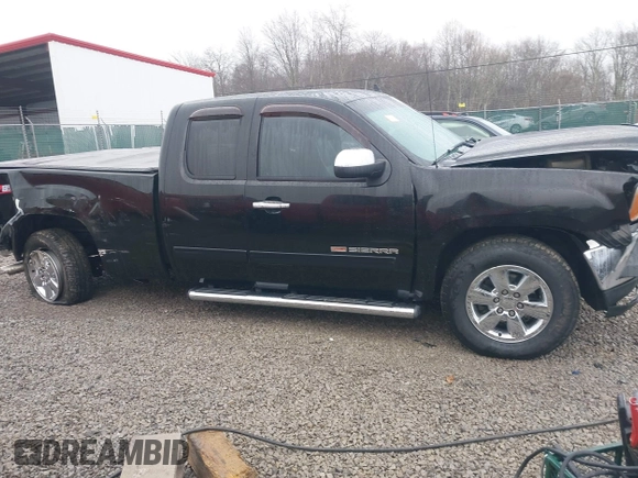 2010 GMC Sierra 1500 with VIN 1GTSCWE01AZ202838, listed as a IAAI auction lot 41516702 with 173,647 mi miles and . Bid and sale history available at DreamBid. Image 13.