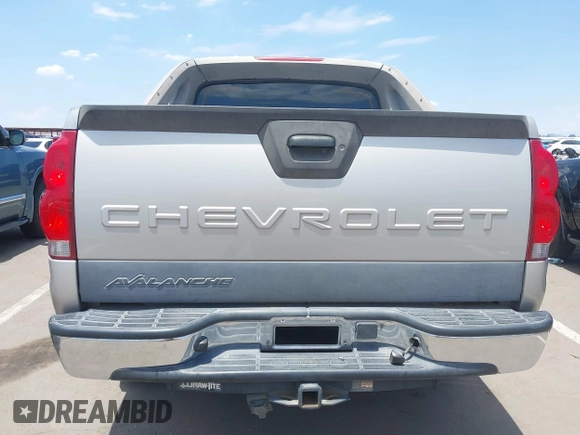 2004 Chevrolet Avalanche с VIN 3GNEC12T24G122295, выставлен на аукционе IAAI как лот 42648736 с пробегом 153 529 миль миль и . История ставок и продаж доступна на DreamBid. Изображение 17.