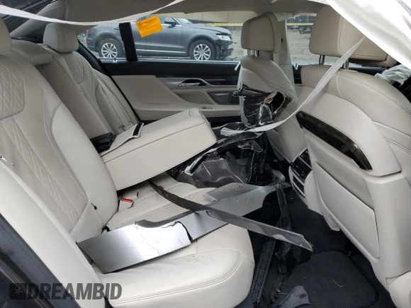 2017 BMW 7 Series 740i with VIN WBA7E2C36HG740749, listed as a Copart auction lot 39083573 with 0 mi miles. Bid and sale history available at carsss.com. Image 10.