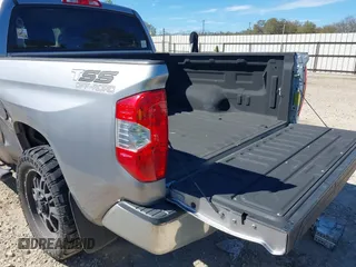 2017 Toyota Tundra 2WD SR5 with VIN 5TFEW5F13HX215375, listed as a IAAI auction lot 41716639 with 78,815 mi miles. Bid and sale history available at carsss.com. Image 17.