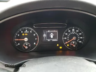 2018 Kia Sorento LX with VIN 5XYPG4A36JG345376, listed as a Copart auction lot 50245185 with 124,644 mi miles and Clean Title. Bid and sale history available at carsss.com. Image 9.