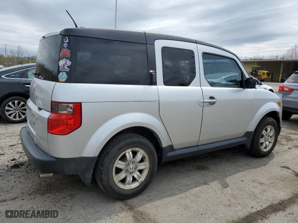 2007 Honda Element EX with VIN 5J6YH287X7L006691, listed as a Copart auction lot 52898715 with 135,218 mi miles and Salvage Title. Bid and sale history available at carsss.com. Image 3.