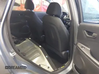 2020 Hyundai Kona SEL with VIN KM8K2CAA3LU402888, listed as a IAAI auction lot 41476463 with 29,533 mi miles. Bid and sale history available at carsss.com. Image 8.