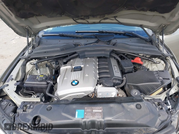 2007 BMW 5 Series with VIN WBANF33547CS41532, listed as a IAAI auction lot 42047518 with 217,725 mi miles and . Bid and sale history available at DreamBid. Image 10.