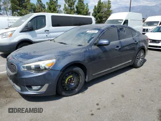 2014 Kia Cadenza Premium with VIN KNALN4D70E5123334, listed as a Copart auction lot 70292344 with 0 mi miles and Clean Title. Bid and sale history available at carsss.com. Image 1.