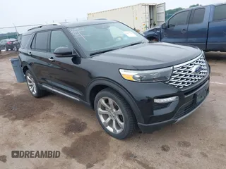 2020 Ford Explorer Platinum z VIN 1FM5K8HC4LGB21828, wystawiony jako IAAI lot #42417534 z przebiegiem 158 298 mil mil oraz . Historia ofert i sprzedaży dostępna na DreamBid. Obrazek 1.