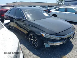 2019 Honda Accord Sport z VIN 1HGCV2F38KA030812, wystawiony jako IAAI lot #42429667 z przebiegiem 98 648 mil mil oraz . Historia ofert i sprzedaży dostępna na DreamBid. Obrazek 1.