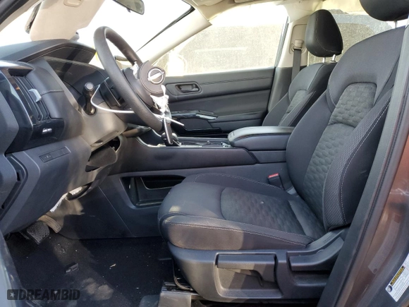 2023 Nissan Pathfinder S with VIN 5N1DR3AA4PC214980, listed as a Copart auction lot 77045034 with 28,140 mi miles and Salvage Title. Bid and sale history available at carsss.com. Image 7.
