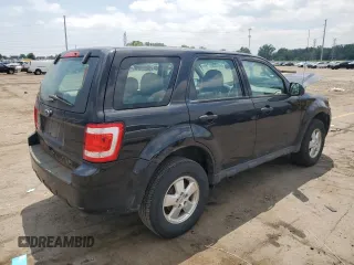 2011 Ford Escape XLS z VIN 1FMCU0C78BKB77957, wystawiony jako Copart lot #63610285 z przebiegiem 180 578 mil mil oraz Czysty tytuł • Clean title. Historia ofert i sprzedaży dostępna na DreamBid. Obrazek 3.