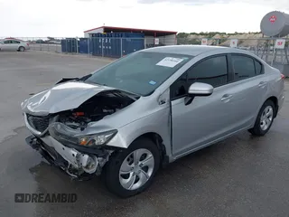 2015 Honda Civic LX z VIN 2HGFB2F55FH553395, wystawiony jako IAAI lot #42190166 z przebiegiem 113 416 mil mil oraz . Historia ofert i sprzedaży dostępna na DreamBid. Obrazek 2.