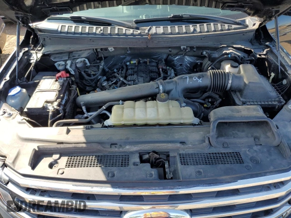 2020 Ford Expedition Max XL z VIN 1FMJK1GT9LEA62679, wystawiony jako Copart lot #68095854 z przebiegiem 48 850 mil mil oraz Szkoda całkowita • Salvage title. Historia ofert i sprzedaży dostępna na DreamBid. Obrazek 12.