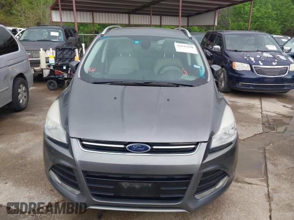 2014 Ford Escape Titanium with VIN 1FMCU0JX8EUD31028, listed as a IAAI auction lot 41943690 with 91,295 mi miles. Bid and sale history available at carsss.com. Image 6.