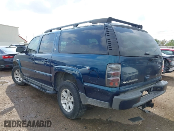 2005 Chevrolet Suburban Z71 with VIN 3GNFK16Z05G242037, listed as a IAAI auction lot 40719140 with 164,409 mi miles. Bid and sale history available at carsss.com. Image 3.