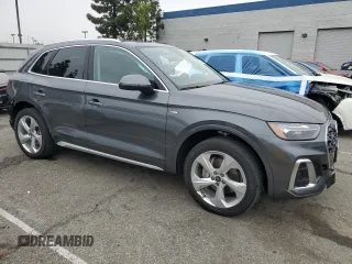 2023 Audi Q5 S line Premium Plus с VIN WA1EAAFYXP2146467, выставлен на аукционе Copart как лот 54242045 с пробегом Не указан миль и Списание • Salvage title. История ставок и продаж доступна на DreamBid. Изображение 4.