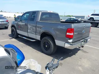2005 Ford F-150 XLT with VIN 1FTPX14545KC86498, listed as a IAAI auction lot 42045892 with 253,760 mi miles. Bid and sale history available at carsss.com. Image 3.