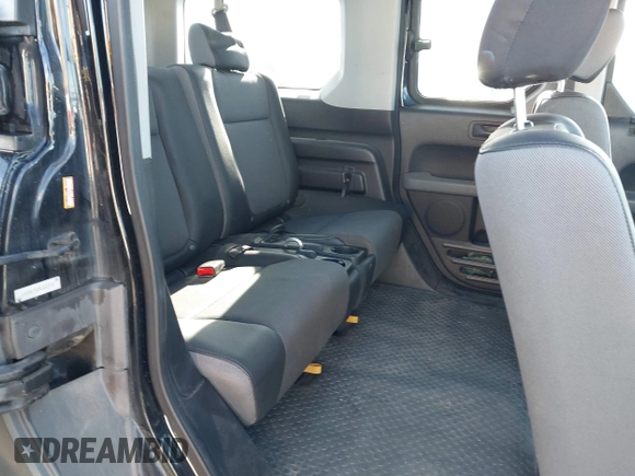 2004 Honda Element EX with VIN 5J6YH27534L031430, listed as a IAAI auction lot 42203307 with 139,484 mi miles and . Bid and sale history available at DreamBid. Image 8.