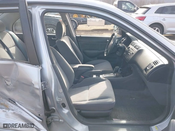 2003 Honda Civic LX with VIN 2HGES16683H505013, listed as a IAAI auction lot 41617324 with 70,728 mi miles. Bid and sale history available at carsss.com. Image 5.