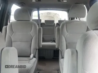 2010 Honda Odyssey LX z VIN 5FNRL3H29AB016853, wystawiony jako Copart lot #56602085 z przebiegiem 154 518 mil mil oraz Szkoda całkowita • Salvage title. Historia ofert i sprzedaży dostępna na DreamBid. Obrazek 10.