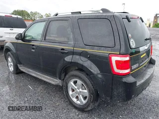2010 Ford Escape Limited z VIN 1FMCU0EG0AKC63470, wystawiony jako IAAI lot #41198945 z przebiegiem 198 301 mil mil oraz . Historia ofert i sprzedaży dostępna na DreamBid. Obrazek 3.