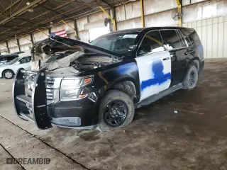 2020 Chevrolet Tahoe Commercial with VIN 1GNSKDEC2LR262137, listed as a Copart auction lot 45034965 with 113,152 mi miles and Salvage Title. Bid and sale history available at carsss.com. Image 1.