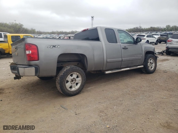 2008 Chevrolet Silverado 1500 Work Truck with VIN 1GCEK19078Z241652, listed as a Copart auction lot 50949585 with 166,467 mi miles and Salvage Title. Bid and sale history available at carsss.com. Image 3.