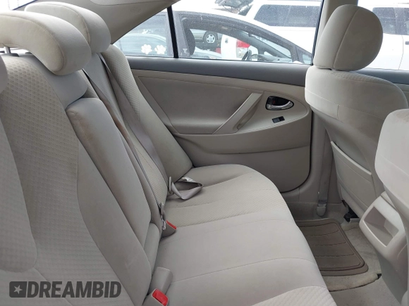 2007 Toyota Camry CE with VIN 4T1BE46K97U569695, listed as a IAAI auction lot 39701395 with 282,284 mi miles and . Bid and sale history available at DreamBid. Image 8.