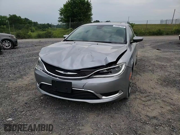 2015 Chrysler 200 Limited z VIN 1C3CCCAB9FN700895, wystawiony jako Copart lot #59985165 z przebiegiem 146 753 mil mil oraz Szkoda całkowita • Salvage title. Historia ofert i sprzedaży dostępna na DreamBid. Obrazek 13.