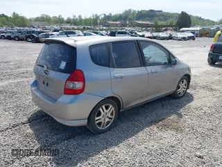 2008 Honda Fit Sport with VIN JHMGD38658S064322, listed as a IAAI auction lot 41517787 with 217,114 mi miles. Bid and sale history available at carsss.com. Image 4.