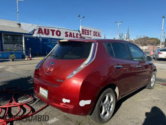 2011 Nissan LEAF SL with VIN JN1AZ0CP4BT000865, listed as a Copart auction lot 88522345 with 83,101 mi miles and Clean Title. Bid and sale history available at carsss.com. Image 4.