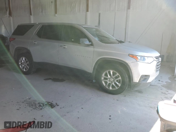 2019 Chevrolet Traverse LS with VIN 1GNERFKW1KJ166824, listed as a Copart auction lot 88951175 with 94,100 mi miles and Salvage Title. Bid and sale history available at carsss.com. Image 4.