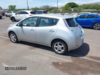 2015 Nissan LEAF S z VIN 1N4AZ0CP5FC307440, wystawiony jako IAAI lot #41940583 z przebiegiem 60 727 mil mil oraz . Historia ofert i sprzedaży dostępna na DreamBid. Obrazek 3.