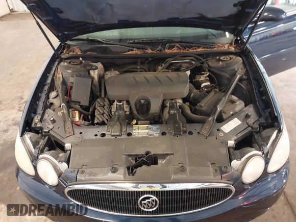 2007 Buick LaCrosse CX with VIN 2G4WC582571134047, listed as a IAAI auction lot 42349200 with 193,042 mi miles and . Bid and sale history available at DreamBid. Image 10.