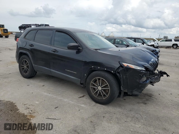 2015 Jeep Cherokee Sport with VIN 1C4PJLAB7FW517637, listed as a Copart auction lot 61385945 with 158,956 mi miles and Salvage title. Bid and sale history available at DreamBid. Image 4.