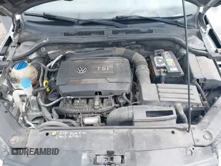 2014 Volkswagen Jetta SE z VIN 3VWD17AJ8EM314253, wystawiony jako IAAI lot #42361152 z przebiegiem 118 638 mil mil oraz . Historia ofert i sprzedaży dostępna na DreamBid. Obrazek 10.