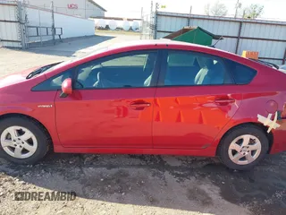2011 Toyota Prius I z VIN JTDKN3DUXB0250101, wystawiony jako IAAI lot #41797789 z przebiegiem 127 306 mil mil oraz . Historia ofert i sprzedaży dostępna na DreamBid. Obrazek 14.
