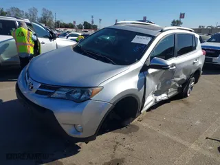 2015 Toyota RAV4 XLE with VIN 2T3WFREV1FW183060, listed as a IAAI auction lot 41383692 with 78,409 mi miles. Bid and sale history available at carsss.com. Image 17.