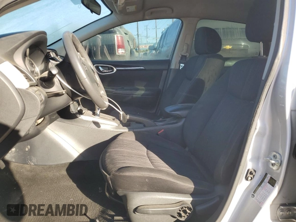 2017 Nissan Sentra SR z VIN 3N1AB7AP9HY302331, wystawiony jako Copart lot #83740864 z przebiegiem 138 720 mil mil oraz Szkoda całkowita • Salvage title. Historia ofert i sprzedaży dostępna na DreamBid. Obrazek 7.