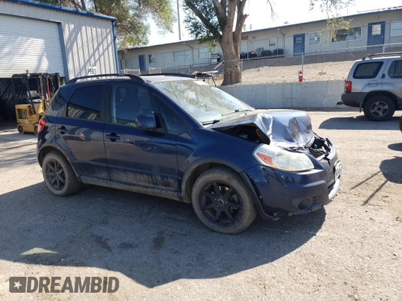 2011 Suzuki SX4 Crossover with VIN JS2YB5A36B6300828, listed as a Copart auction lot 70293234 with 173,898 mi miles and Salvage Title. Bid and sale history available at carsss.com. Image 4.