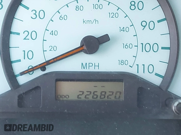 2004 Toyota Corolla CE with VIN 1NXBR32E24Z288154, listed as a IAAI auction lot 42073969 with 226,820 mi miles. Bid and sale history available at carsss.com. Image 13.