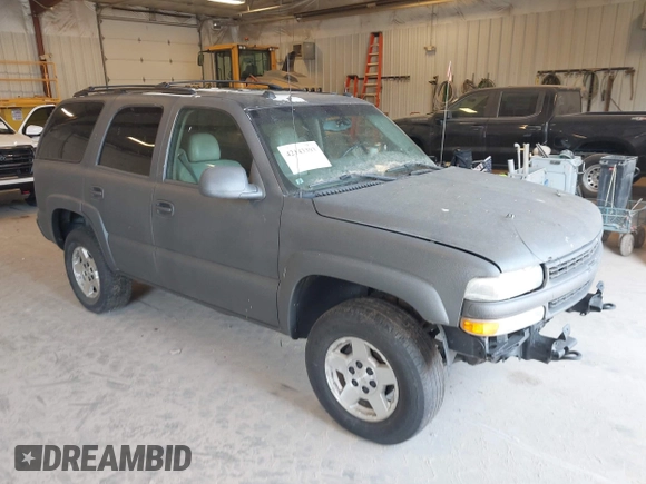 2004 Chevrolet Tahoe LS with VIN 1GNEK13ZX4J204098, listed as a IAAI auction lot 42143393 with 293,548 mi miles. Bid and sale history available at carsss.com. Image 1.