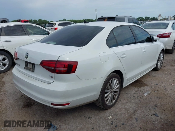 2016 Volkswagen Jetta SEL с VIN 3VWL07AJXGM203480, выставлен на аукционе IAAI как лот 42630215 с пробегом 112 599 миль миль и . История ставок и продаж доступна на DreamBid. Изображение 4.