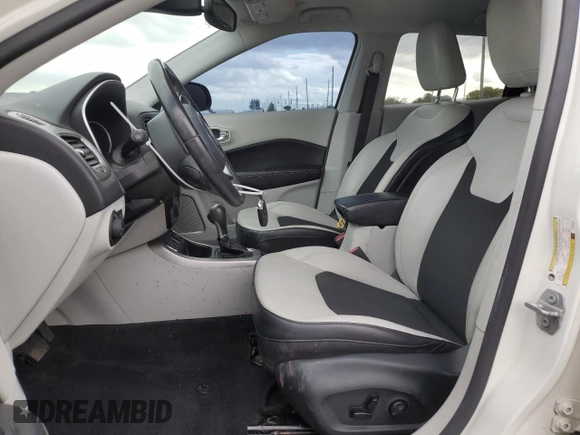 2019 Jeep Compass Latitude with VIN 3C4NJCBB3KT699410, listed as a Copart auction lot 59721025 with 44,506 mi miles and Non repairable. Bid and sale history available at DreamBid. Image 7.