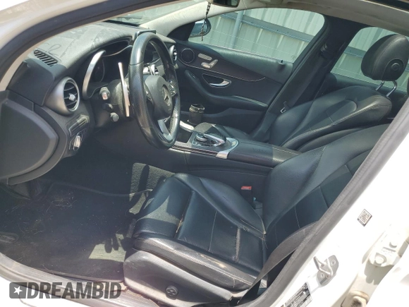2016 Mercedes-Benz C 300 Luxury with VIN 55SWF4KB9GU165747, listed as a Copart auction lot 61984125 with 173,168 mi miles and Clean title. Bid and sale history available at DreamBid. Image 7.