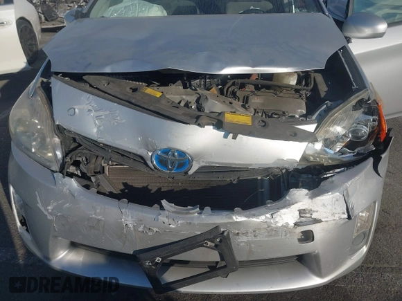 2010 Toyota Prius II with VIN JTDKN3DU2A0067810, listed as a IAAI auction lot 41367713 with 187,001 mi miles. Bid and sale history available at carsss.com. Image 6.
