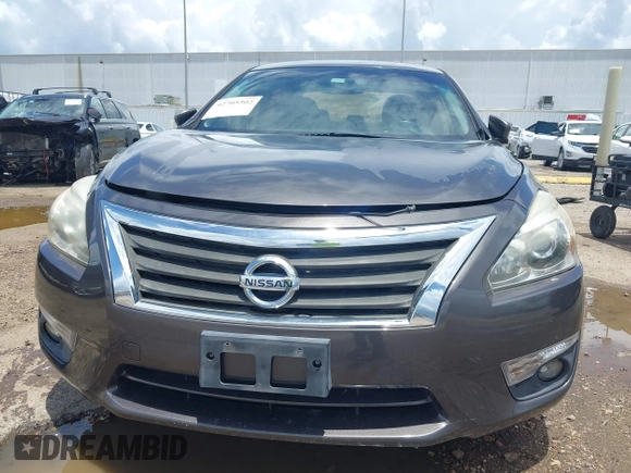 2013 Nissan Altima SV with VIN 1N4AL3AP8DN578581, listed as a IAAI auction lot 42705302 with 107,769 mi miles and . Bid and sale history available at DreamBid. Image 12.