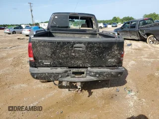 2003 Ford Super Duty F-250 XL with VIN 1FTNW21P73EC67848, listed as a Copart auction lot 64401394 with 146,307 mi miles and Salvage Title. Bid and sale history available at carsss.com. Image 6.