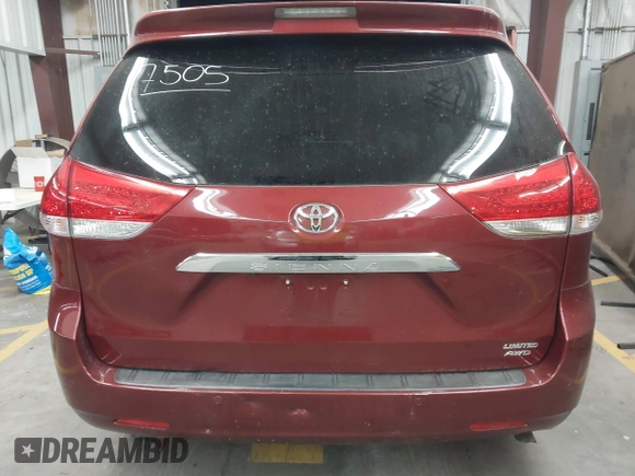 2011 Toyota Sienna XLE with VIN 5TDDK3DC9BS015730, listed as a IAAI auction lot 41472834 with 71,125 mi miles. Bid and sale history available at carsss.com. Image 16.